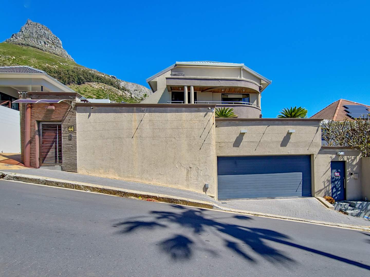 4 Bedroom Property for Sale in Fresnaye Western Cape